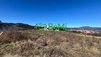 Stavebný pozemok 1208 m2, výhľad na mesto, Banská Bystrica - 11