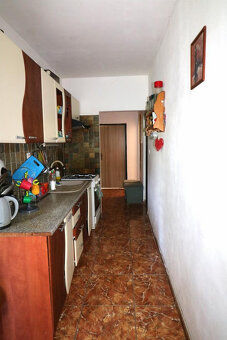 PREDAJ 3 - IZBOVÝ BYT S LOGGIOU A BALKÓNOM VLČINCE - 11