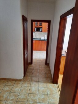 prenajmem 2-izb. byt v Galante s loggiou a klimou - 11