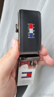 Nový Tommy Hilfiger pánsky opasok - 11