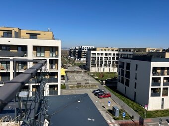 3 izb. byt s terasou, Žltá ul., novost. SLNEČNICE - 11
