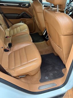 Porsche Cayenne - 11