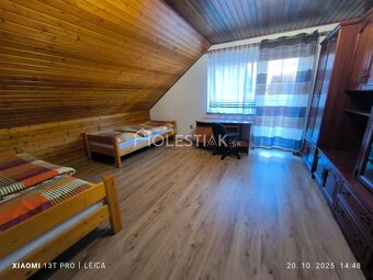 Predám exkluzívne veľký rodinný dom - Nesluša - 11