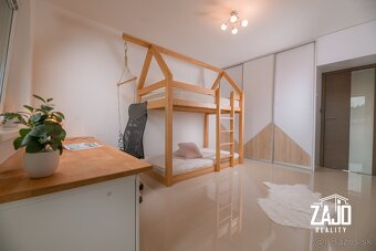 Moderný 3-izbový byt s dvomi loggiami a parkovaním v garáži - 11