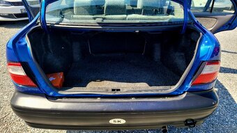 Nissan Almera 1.4 GX 65 kw benzín - 11