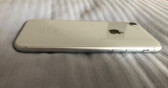 Apple iPhone 8 White 64 gb - 11