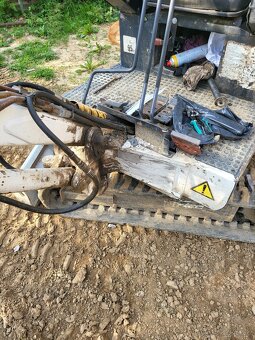 Bobcat x320 rv.2000 1.6t - 11