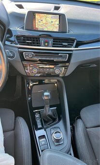BMW X1 SDrive 18d M Sport A/T - 11