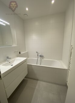 Na predaj veľký 3 izbový 80 m² tehlový byt - Sihoť, Trenčín - 11