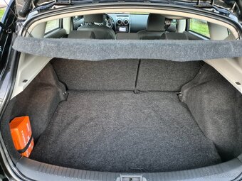 Nissan qashqai 2.0 i 104kw 143800km4x4 - 11