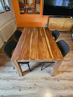 Jedalensky stol masiv +4 stolicky - 11