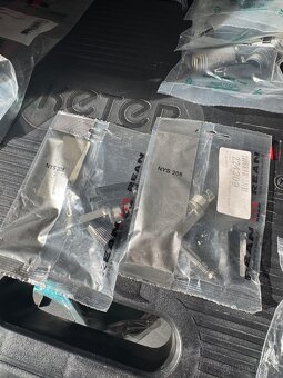 Konektory Neutrik a ine - 11