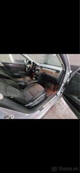 Skoda Superb 2.0 TDI 125kW DSG 4x4 - 11