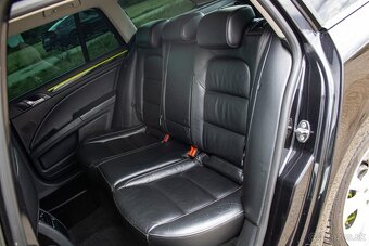 Škoda Superb Combi 3.6 FSI V6 4x4 Elegance DSG Aj na splátky - 11