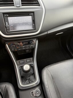 Suzuki SX4 S-Cross 1.6 VVT AllGrip 4x4 - 11