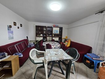 Chorvátsko, apartmánový dom so 6 apartmánmi, 1320 metrov od - 11
