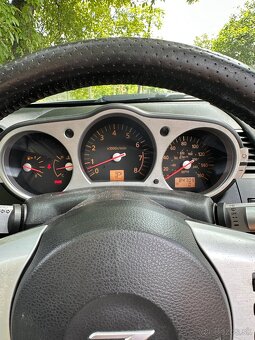 Nissan 350z roadster - 11