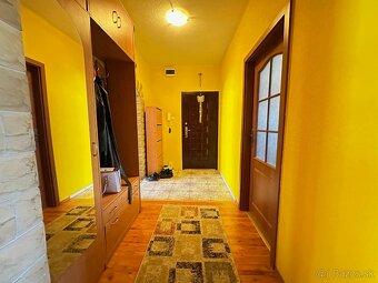 3izb. byt s loggiou, 72m2 - sídlisko Západ - 11
