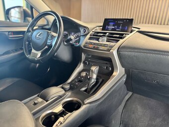 Lexus NX 300h 2.5 LUXURY AWD ECVT 125 tisíc km - 11