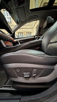 BMW 5GT 530d F07 - 11