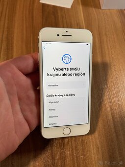 iPhone 8 64GB Silver - 11