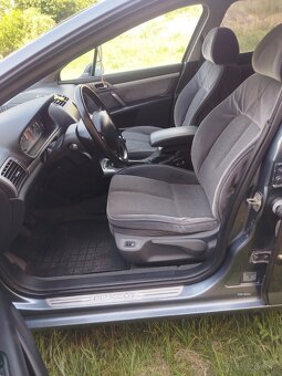 Peugeot 407 2.0 hdi - 11