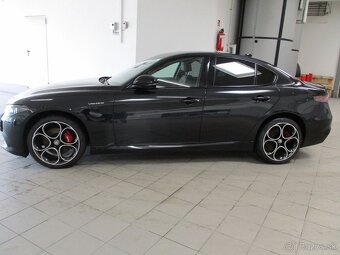Alfa Romeo Giulia Sprint Q4 2.0 Turbo 206 kW (280 PS) - 11