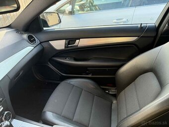 Mercedes-Benz C 220 CDI Coupé 2013 - 11