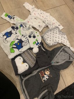 Balík oblečenia unisex - deti 56-62 - 11