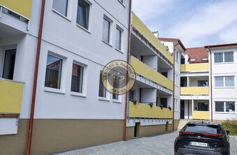 NA PREDAJ 2-izbový HOLOBYT s výhľadom na krásny Spišský hrad - 11