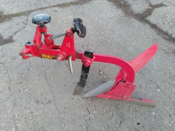 Vari oboustranný,jednostranný pluh, nastavovací těleso - 11