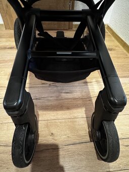 Športový kočík Joolz Hub+ Brilliant black - 11