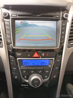 hyundai i30 1.6crdi exlusive navi, kamera,klima - 11