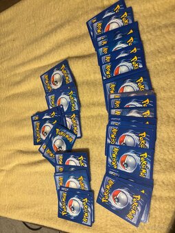Pokémon karty - 11