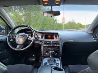 Audi Q7 3,0 TDi Quatro - 11