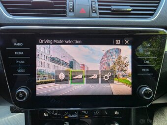 Škoda Superb 1.5 TSI ACT Ambition DSG, odpočet DPH - 11