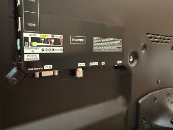 LED Smart TV Samsung UE32D6000 – TOP stav - 11