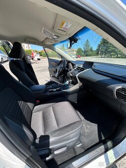 Lexus NX 300h Confort vybava rv 2016 4x4/ Vymena za lexus - 11