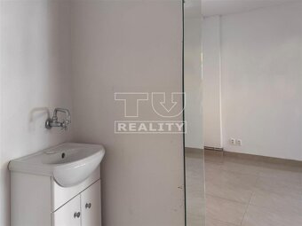 Prenájom viacerých obchodných priestorov – Piešťany, centrum - 11