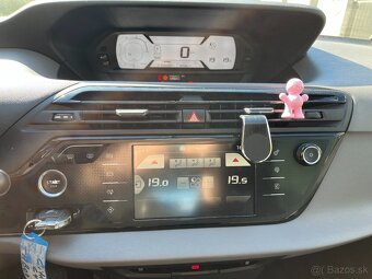 Citroen C4 Grand Picasso - 11
