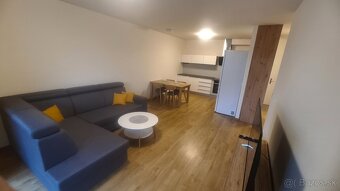 2 izbový byt - Albelli + kryté park. miesto - 11