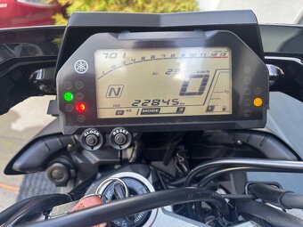 Yamaha MT 10 - 11