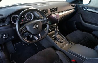 Škoda Superb Combi 2.0 TDI Sportline 4x4 - 11