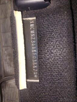 Mitsubishi COLT 1.3 benzín - 11