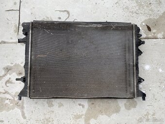 ŠKODA NÁHRADNÉ DIELY KAROSÁRSKE - 11