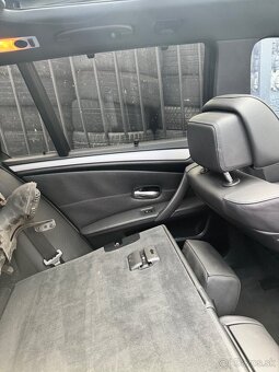 Predám Bmw e61 na diely - 11