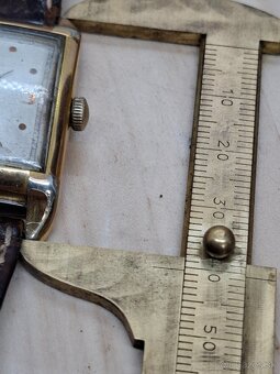 Predám funkčné náramkové hodinky ERNEST BOREL Automatic Swis - 11