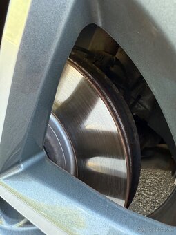 Predám Volkswagen Golf 6 1.4TSI DSG - 11