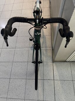 Cestny karbonovy bicykel AIRSTREEEM Velkost L - 11