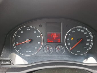 Volkswagen golf 5 1.4 benzín - 11